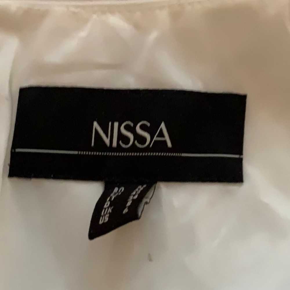 EUC NISSA DRESS - Picture 3 of 4